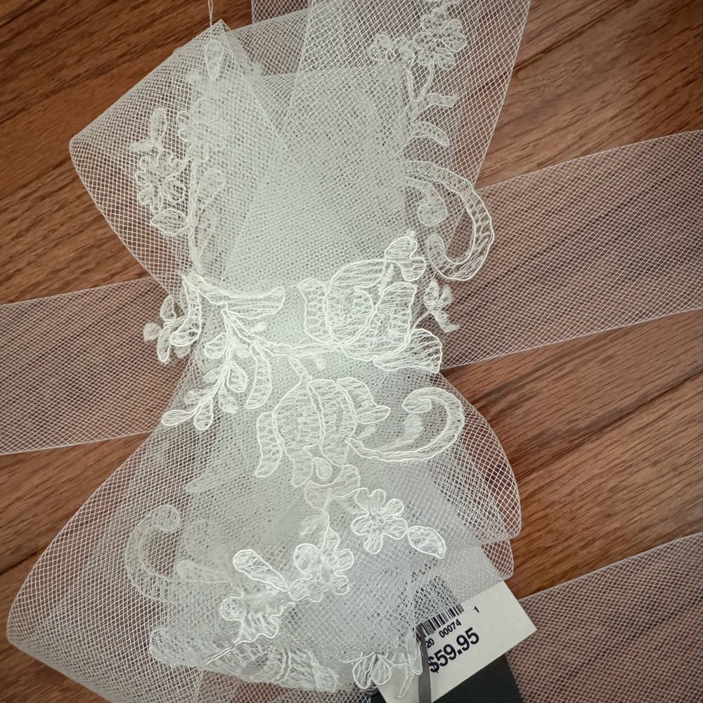 Vera Wang sash